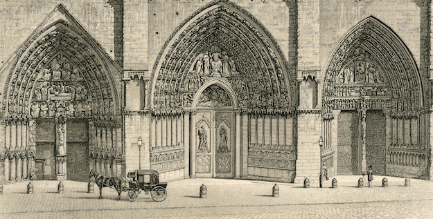 On distingue sur cette gravure du XIXe siècle, la porte centrale telle se trouve aménagée après l’intervention de Soufflot en 1771